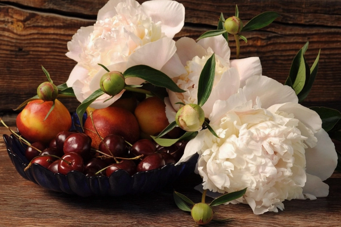 Daniel Rees, owner and head florist of Fresh Bloom Express, in the studio